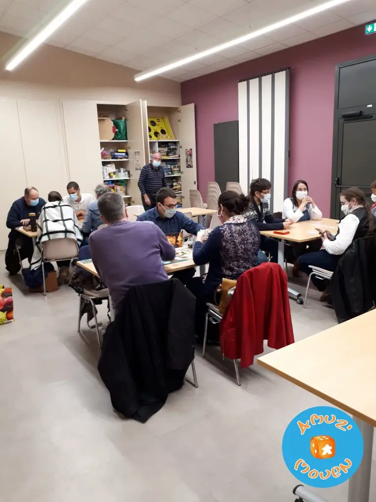 Photo organisation Amuz'Mouen, gaming club, France