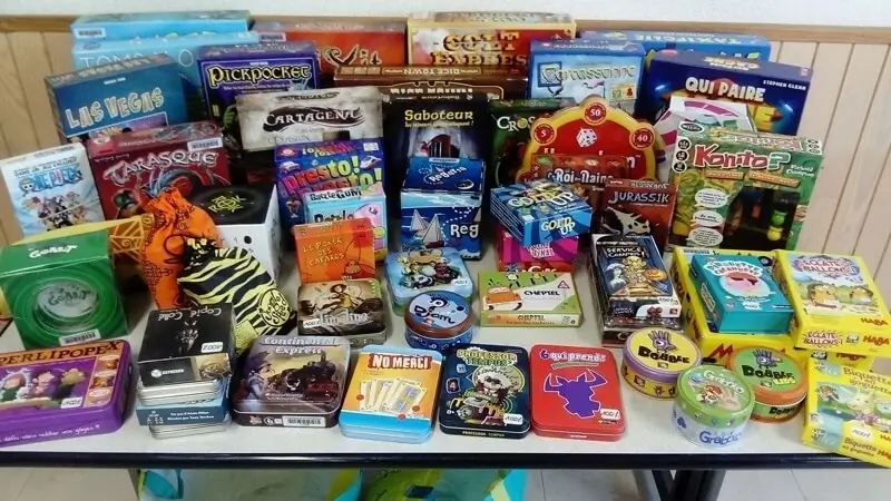 Photo organisation Cent pour cent loisirs, club de jeux, France