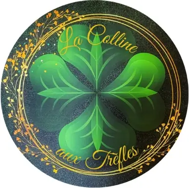 Logo Colline aux Trèfles, lieu ludique, France