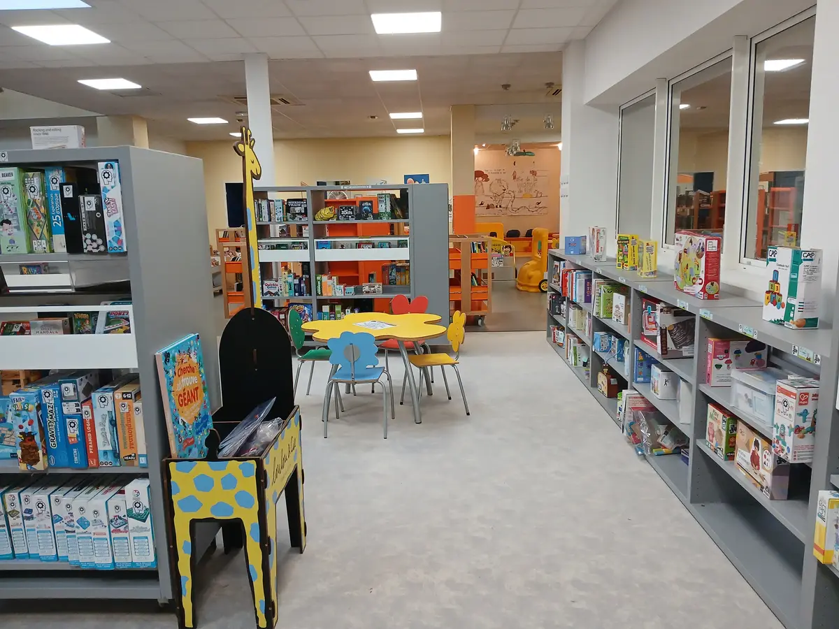 Photo organisation Ludo-médiathèque de Boé, games library, France