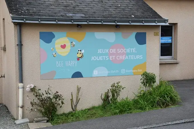 Photo devanture commerce Bee Happy BZH, game store, France