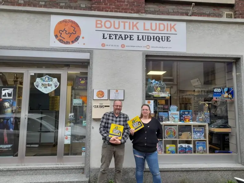 Photo devanture commerce Boutik ludik, boutique ludique, France