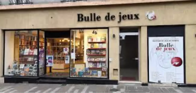 Photo devanture commerce Bulle de Jeux, boutique ludique, France