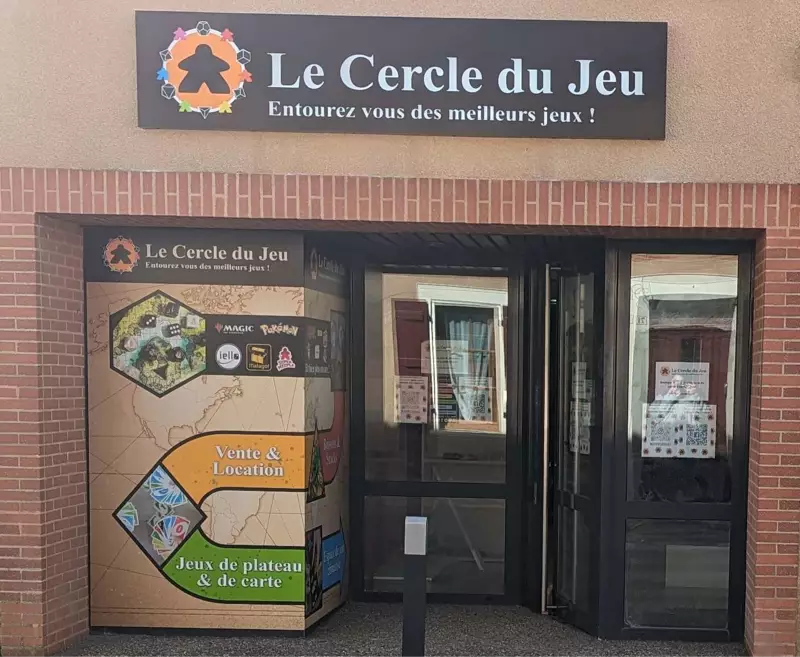 Photo devanture commerce Le Cercle du Jeu, boutique ludique, France