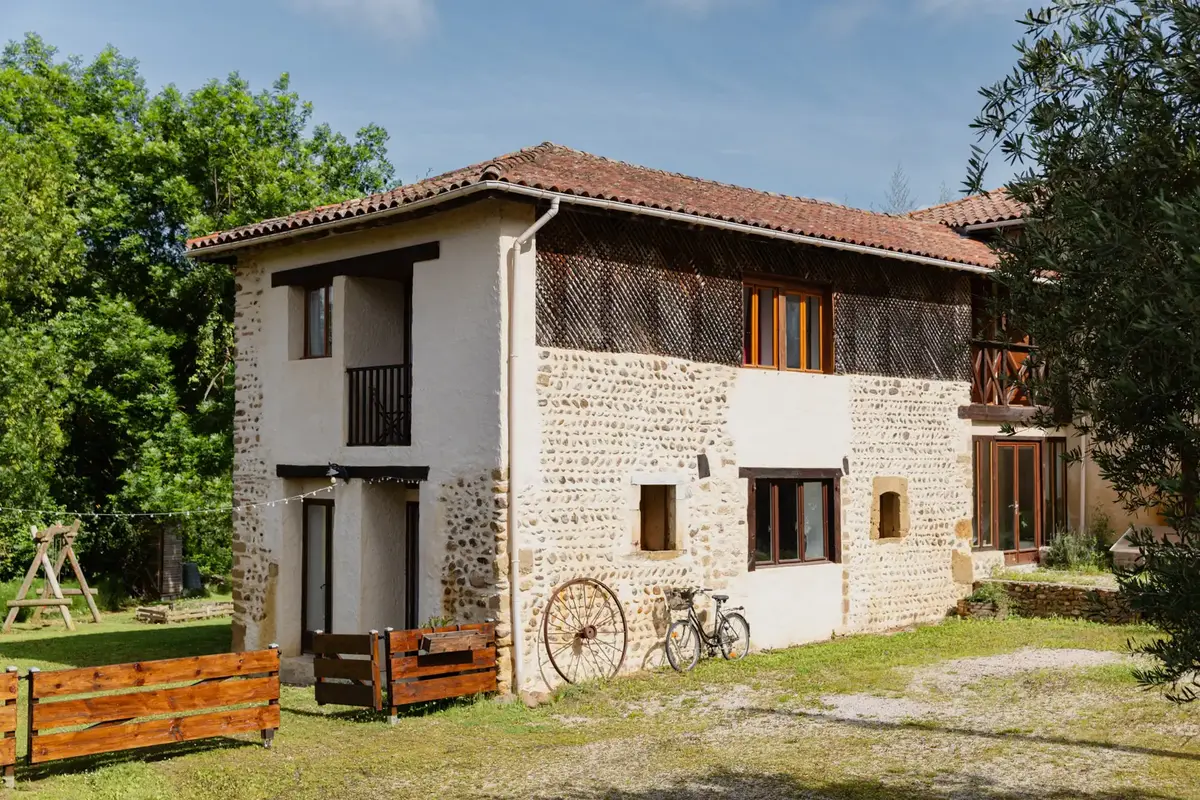 Photo devanture commerce La Clef des Jeux, gîte ludique, France