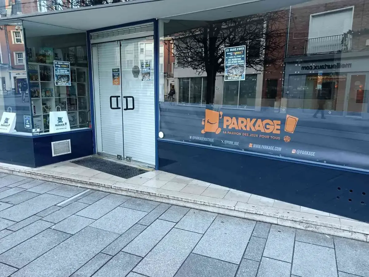 Photo devanture commerce Parkage Valenciennes, boutique ludique, France