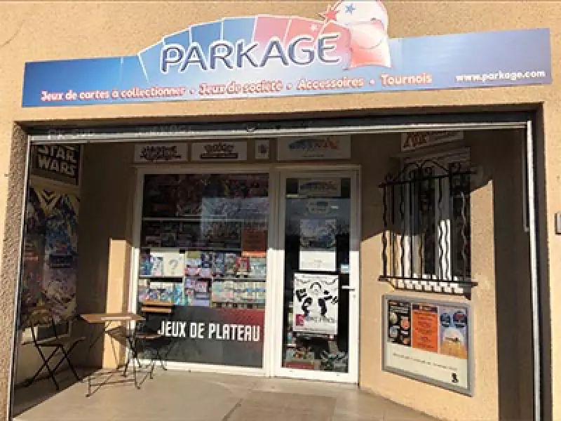 Photo devanture commerce Parkage Vitrolles, boutique ludique, France